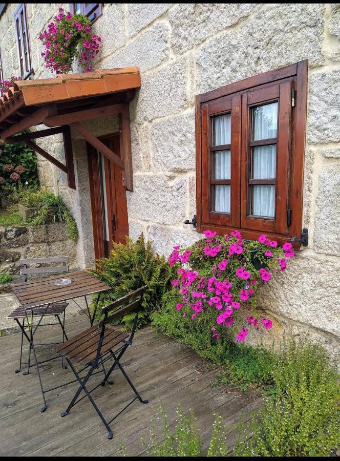 A Cantaruxa Maruxa Turismo Rural Mondariz Exteriör bild
